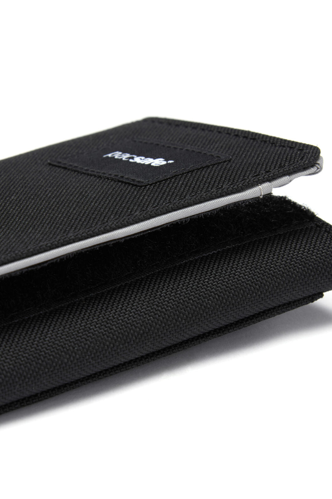 Pacsafe Men's RFIDsafe Trifold Wallet